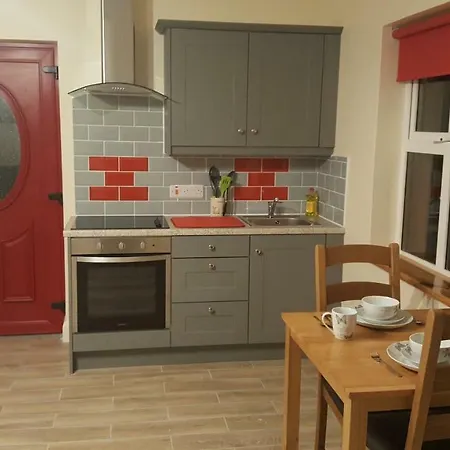 Sea Breeze アパート